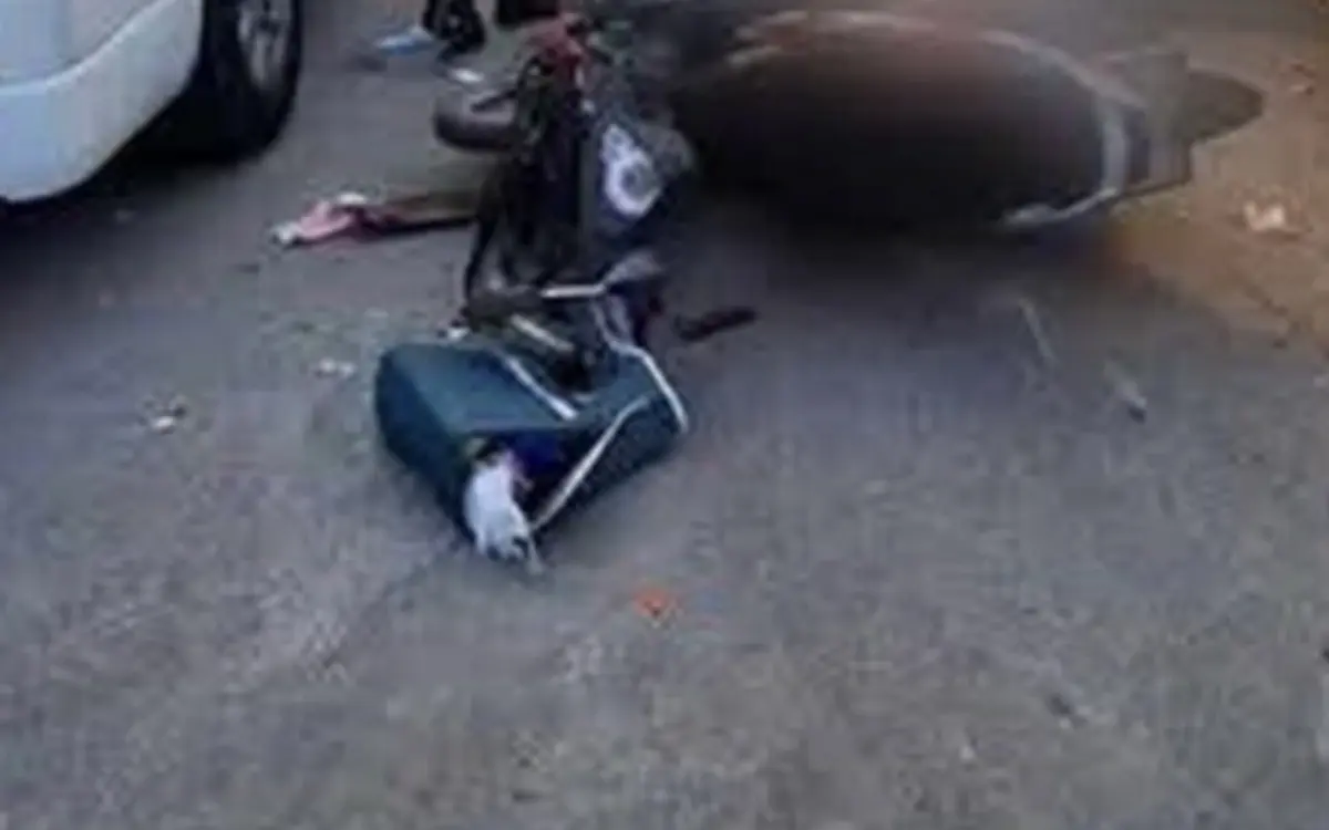 56-jährige Beamtin auf verstörende Weise bei Verkehrsunfall in Lampang verstorben