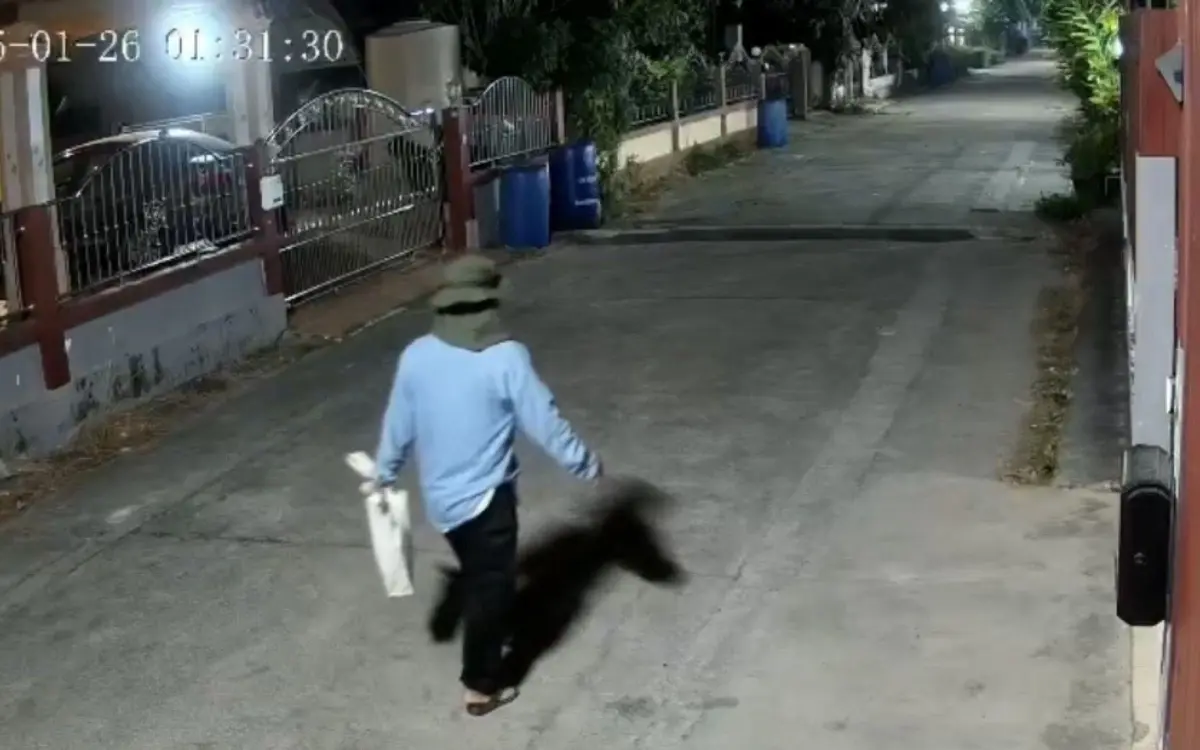 Berüchtigter Einbrecher in Chonburi gefasst: Wert von Hunderttausenden Baht gestohlen