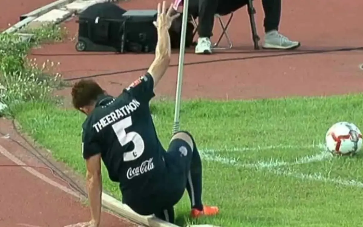 Buriram United überrascht mit 3:1-Sieg über Titelverteidiger BG Pathum United im Thai League Cup