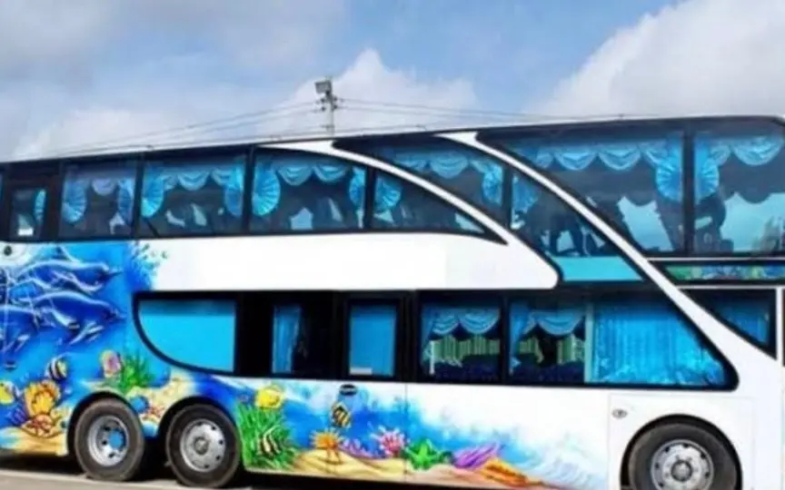 Doppeldecker-Busse verboten!