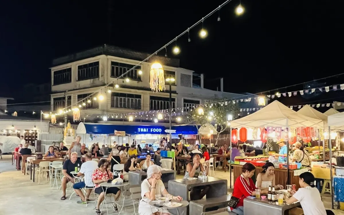 Haben Sie schon den neuesten Nachtmarkt von Hua Hin besucht?