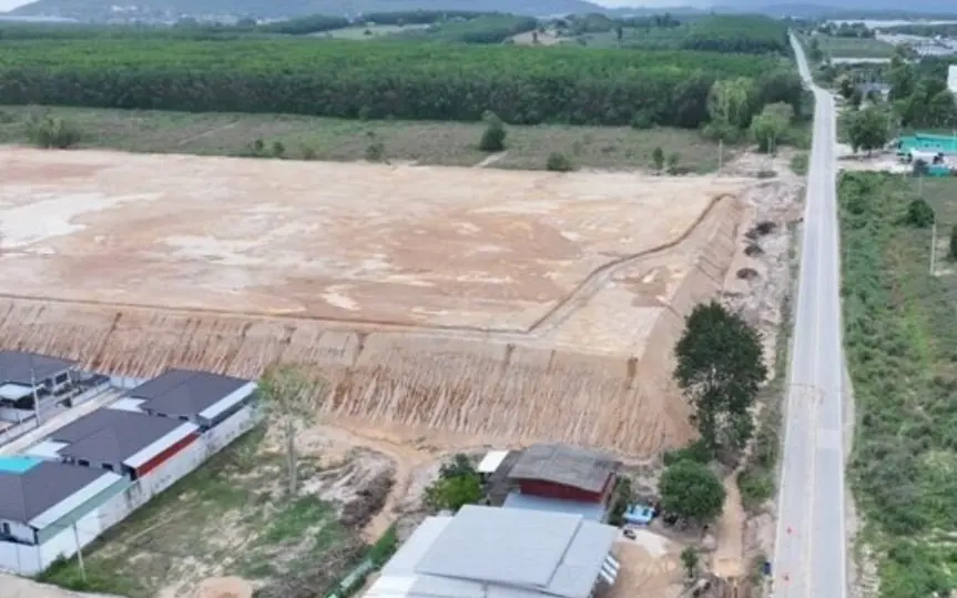 Illegale Aufschüttung in Rayong: Chinesische Firma flutet ganze Nachbarschaft
