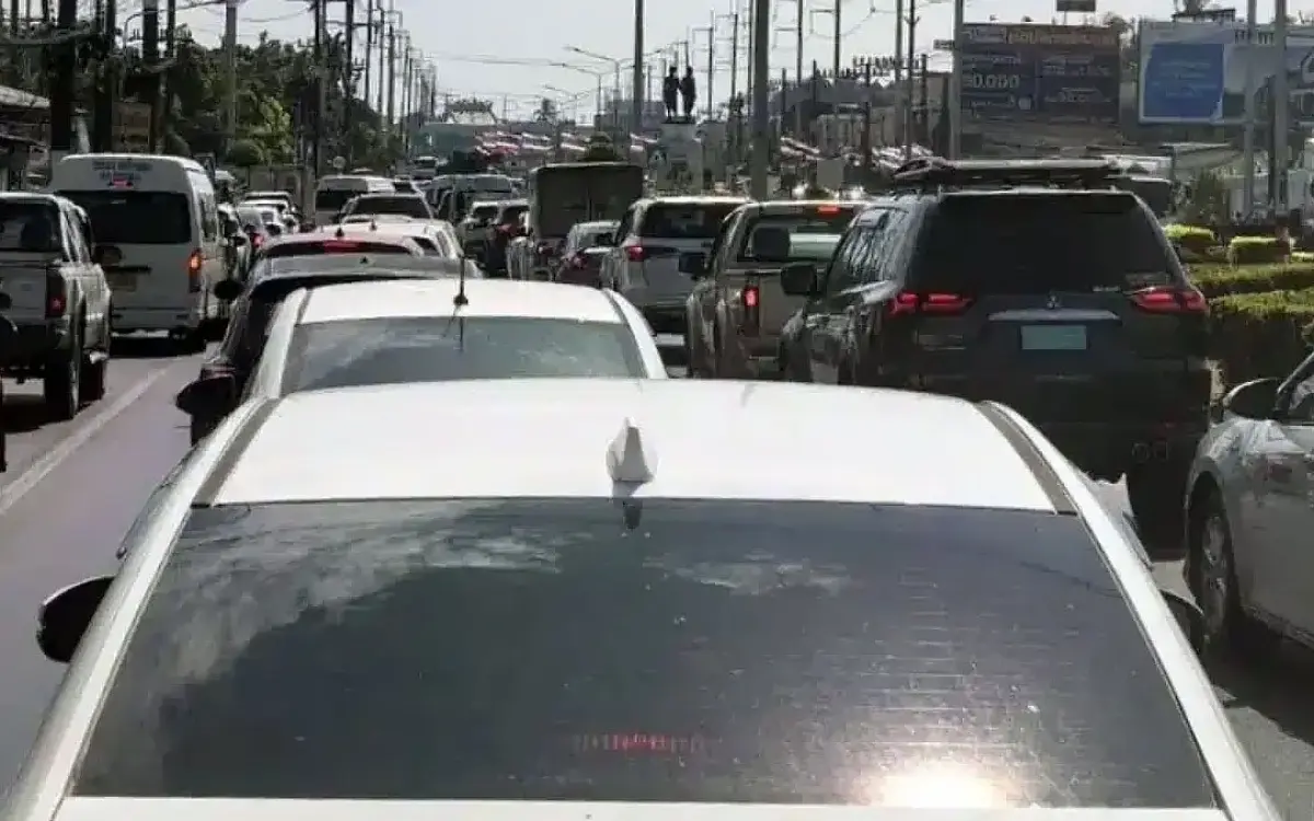 Innovative Neuerung: Phuket nutzt KI zur Optimierung des Straßenverkehrs