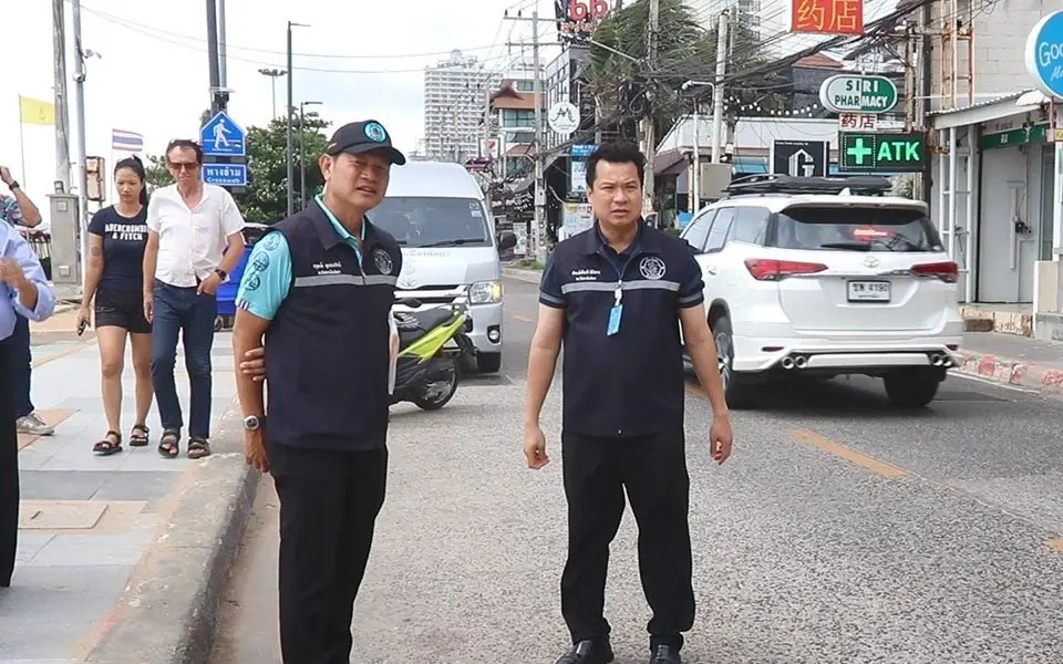 Motorrad-Rambos ade: Pattaya sichert Jomtien Beach Road