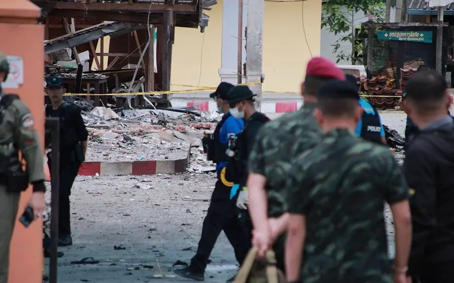 Nach den Anschlägen: Thailands Militär und Polizei starten Sicherheitsoffensive – VIDEO
