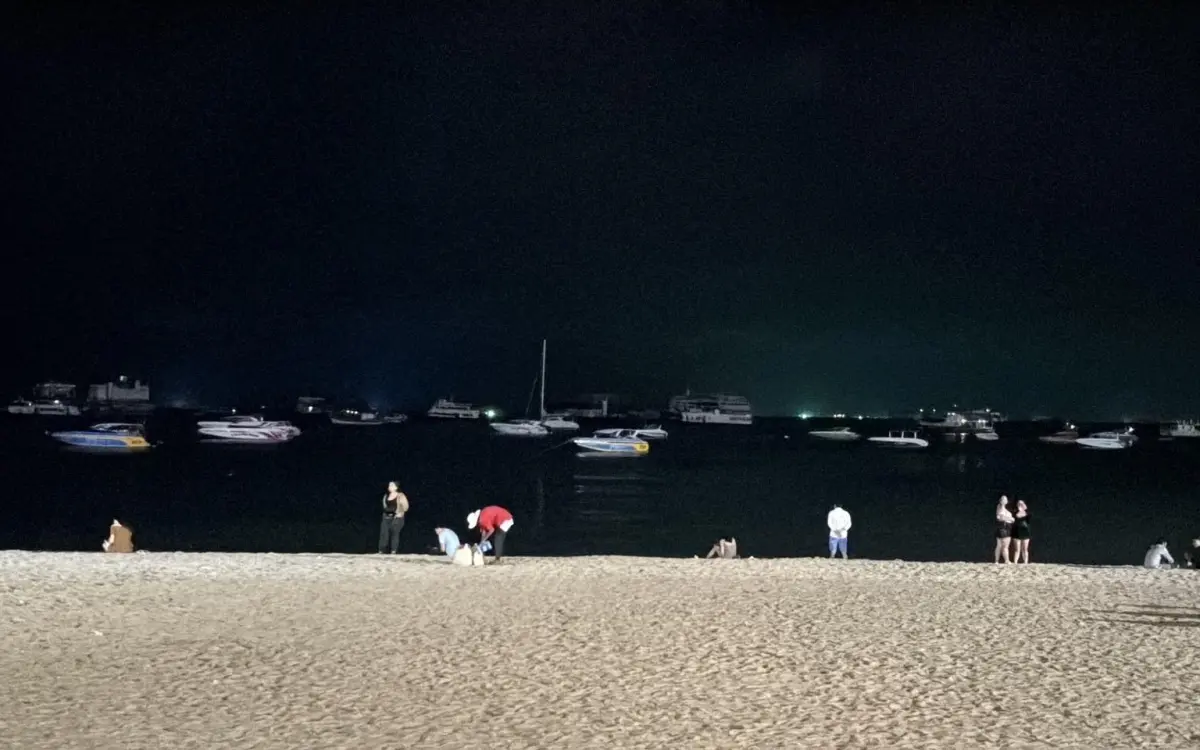 Nacht-Krawall in Pattaya – Trans-Frauen prügeln sich am Strand