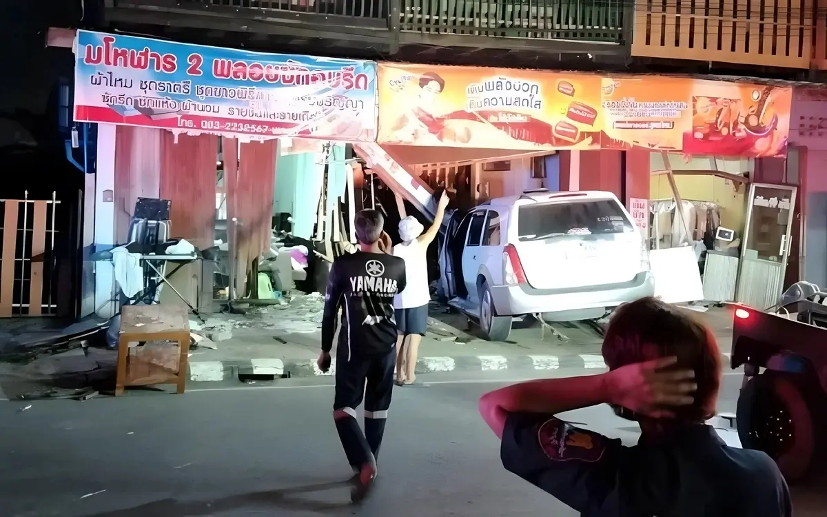 Rasender Autofahrer verwüstet nach Kneipenschlägerei Häuser und verletzt 71-jährige Frau schwer – Video