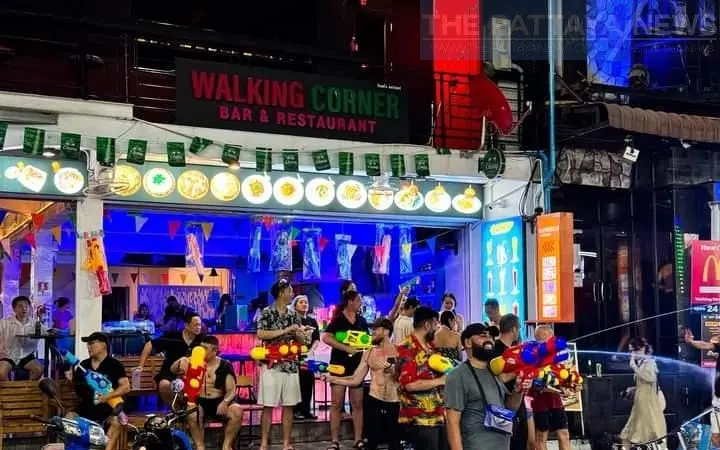 Rechtsfragen rund um Songkran: Was Sie über Wasserspritzen wissen sollten