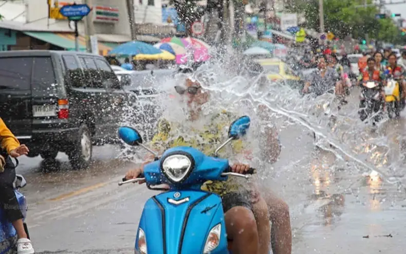 RSOC zählt Crashs: Jeder dritte Songkran-Unfall durch betrunkene Motorradfahrer