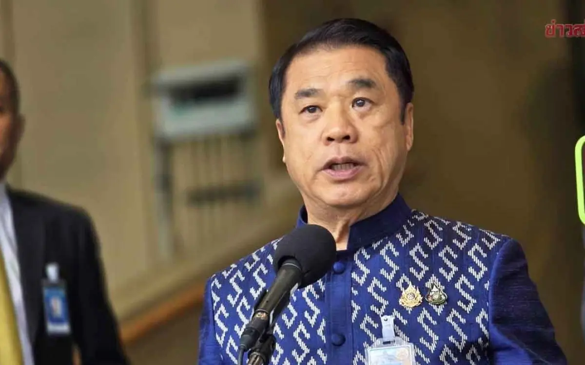 T-Sticker-Skandal: Hebelt er Thailands Grenzkontrollen aus?