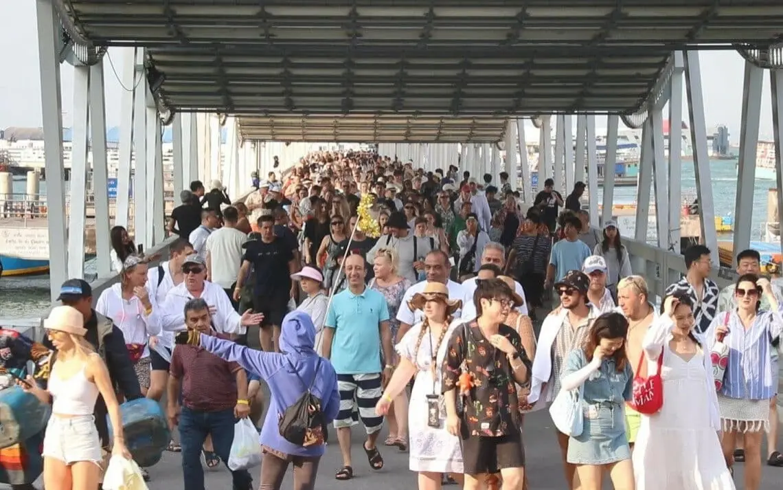 Sicherheit geht vor: Pattayas Freiwilligen-Team bereitet sich auf verstärkten Schutz von Touristen vor