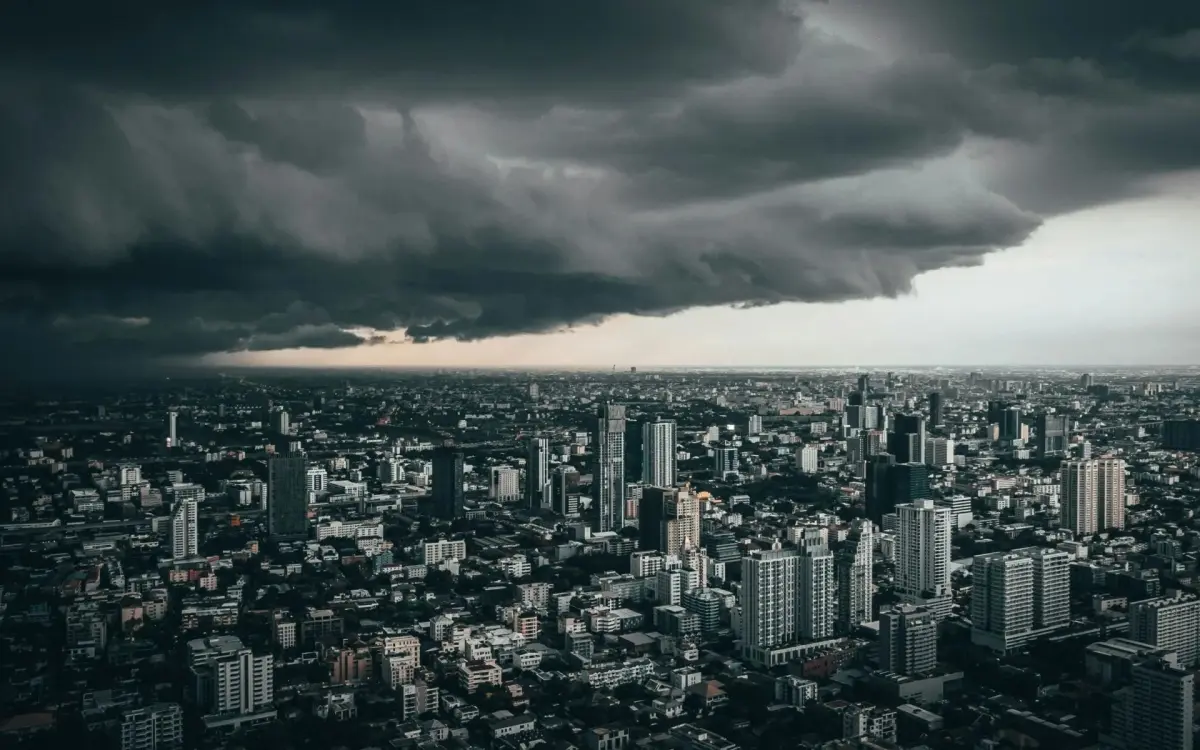 Sommersturm wütet in Thailand – Bangkok muss mit starken Gewittern rechnen