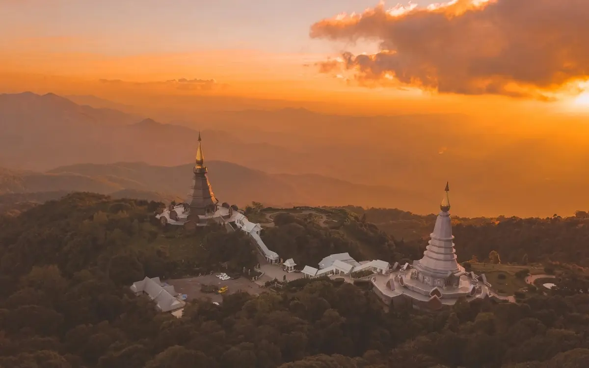 Thailand: Ein Land zwischen Tradition und Modernität – Was erwartet Reisende? Ihr kompakter Ratgeber
