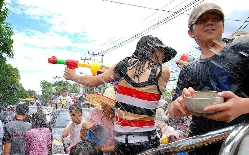 Thailand im Songkran-Fieber: 134,6 Milliarden Baht Ausgaben erwartet
