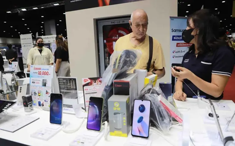 Thailand prüft 700.000 Ausländer – Mobile-Banking vor dem Aus?