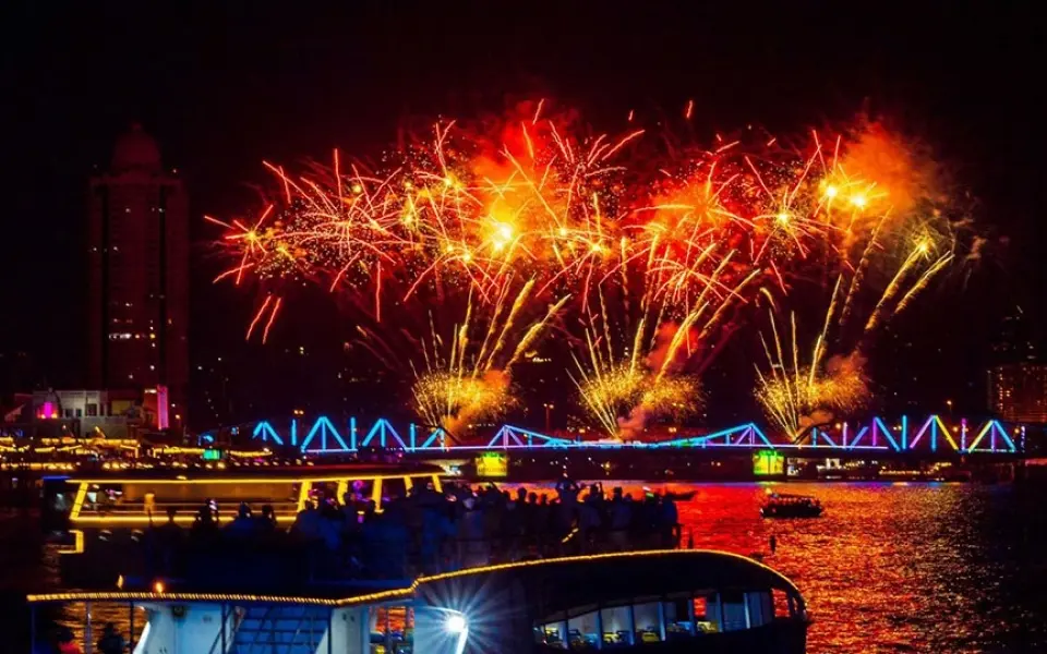 ‚Vijit Chao Phraya‘ im Dezember – Ein Phänomen aus Licht und Farben zeigt sich in Richtung Countdown 2024