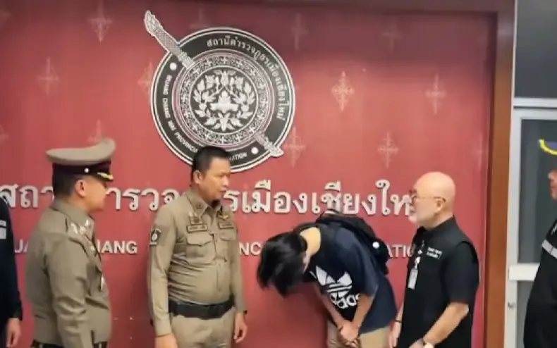Völlig ausgerastet: Japanischer Tourist entschuldigt sich wegen Laternenvorfall in Chiang Mai – 3.000 Baht Strafe