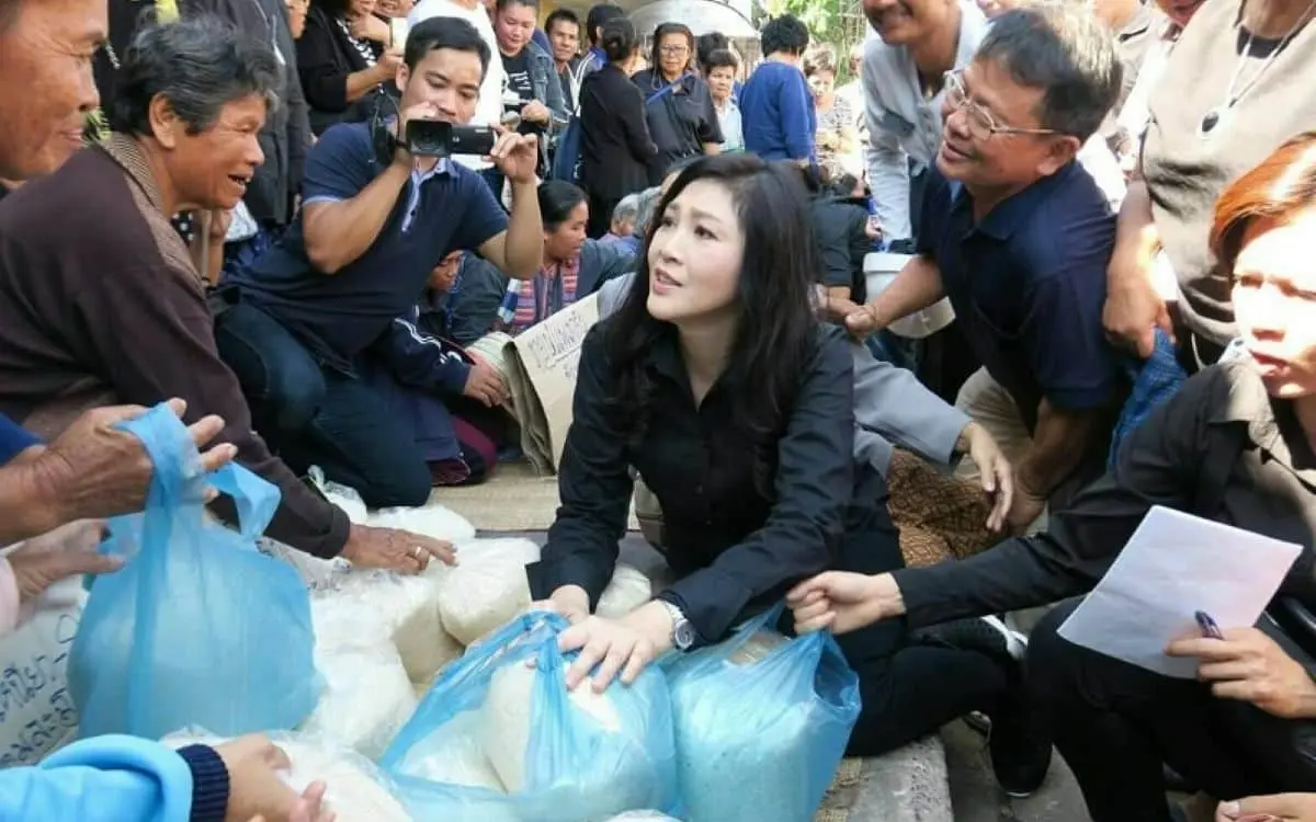 Yingluck soll 10 Milliarden Baht zahlen – Partei wehrt sich
