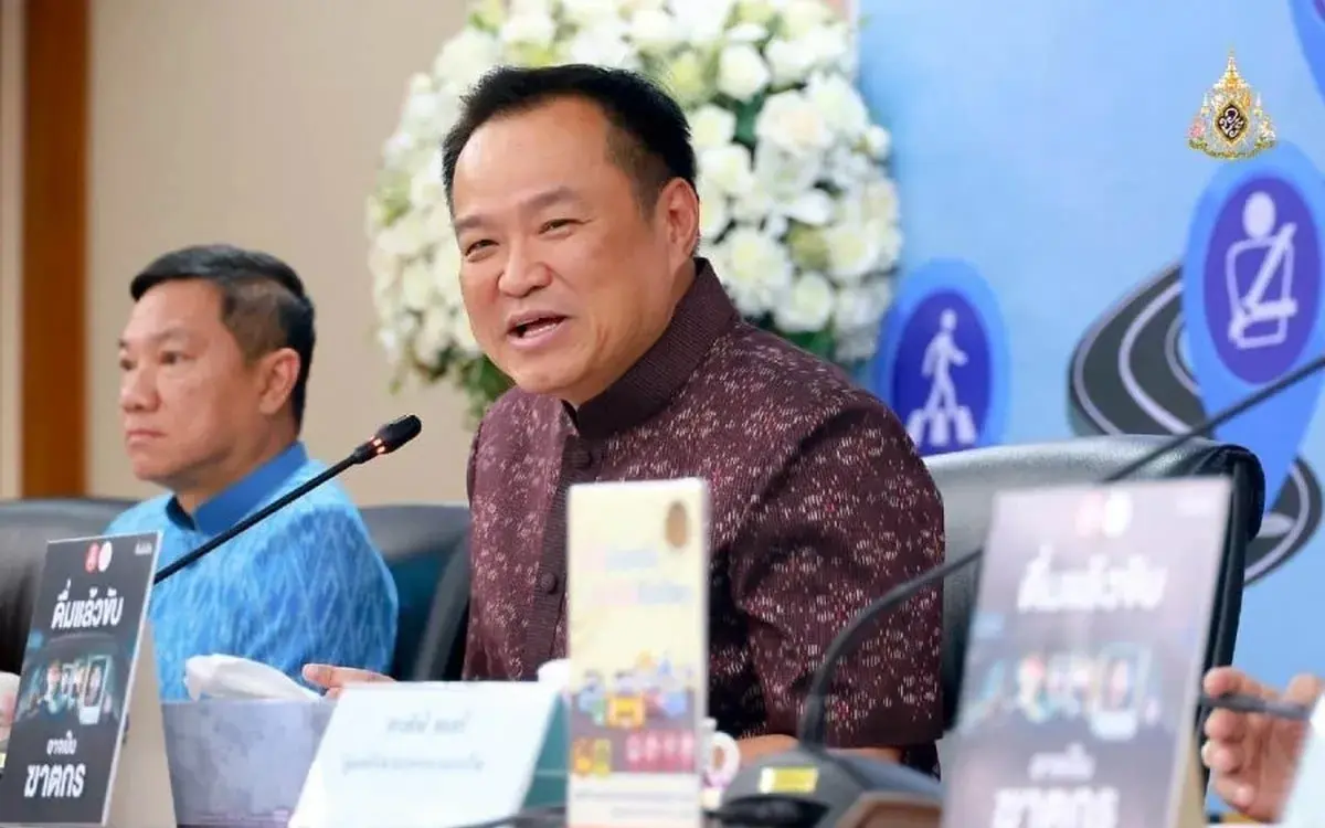 Minister-Poker: Pheu Thai siegt – Anutin raus