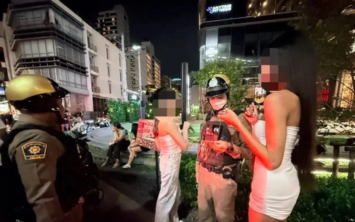 Transgender-Krieg in Bangkok!