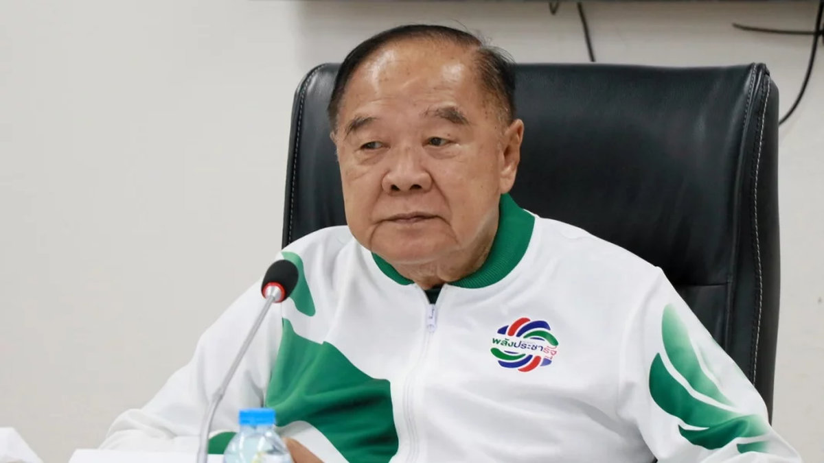 General Prawit gegen Premierministerin: „Tritt zurück!“