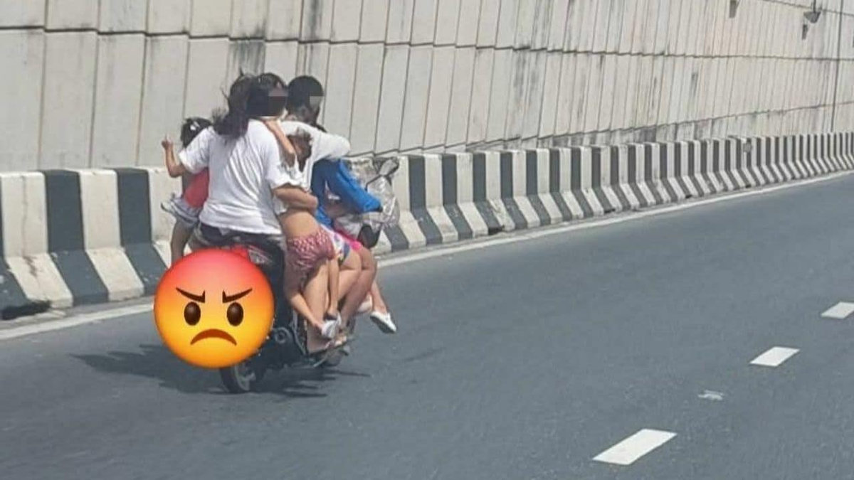 5 Kinder, 2 Erwachsene, 1 Moped – das Netz tobt!