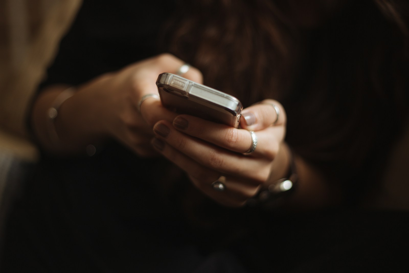 Robust und reisefest – welche Smartphone-Eigenschaften in Thailand zählen