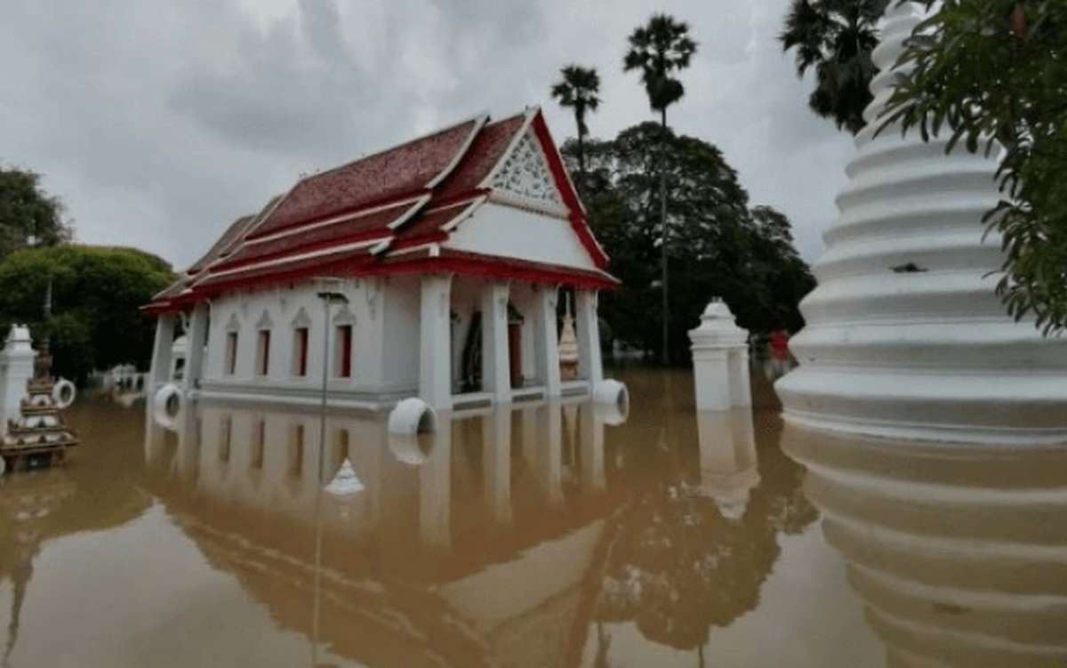 Ayutthaya „versinkt“, um Bangkok zu retten