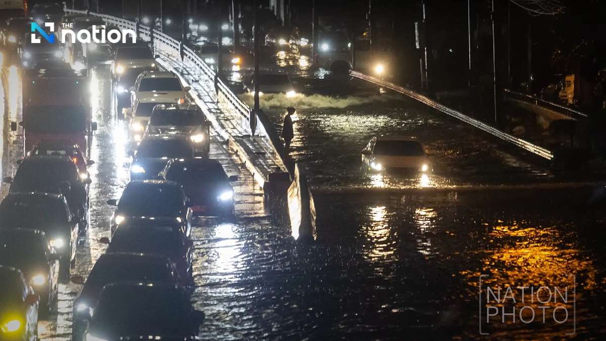 Bangkok nach Starkregen geflutet - 130 mm Regen zu viel