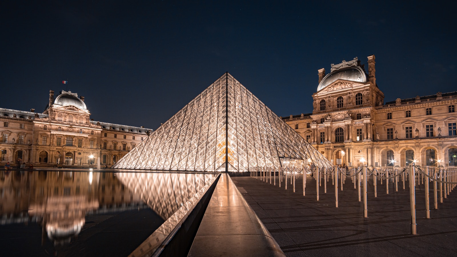 „Ich wollte es tun!“ – Louvre-Verdächtiger legt Geständnis ab
