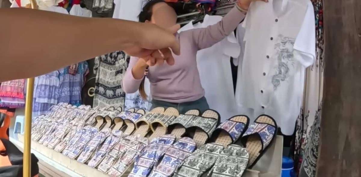 Touristen abgezockt â HĂ€ndler zahlt Strafe (Video)