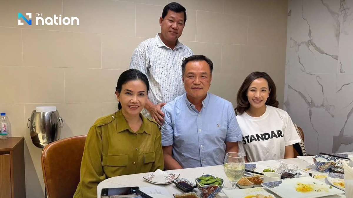 Bangkok tobt: Hun Sen nutzt altes Foto als Waffe (Video)