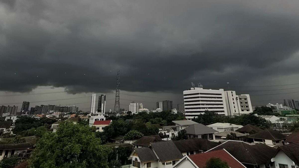 Kälteeinbruch! Sturm und Starkregen drohen
