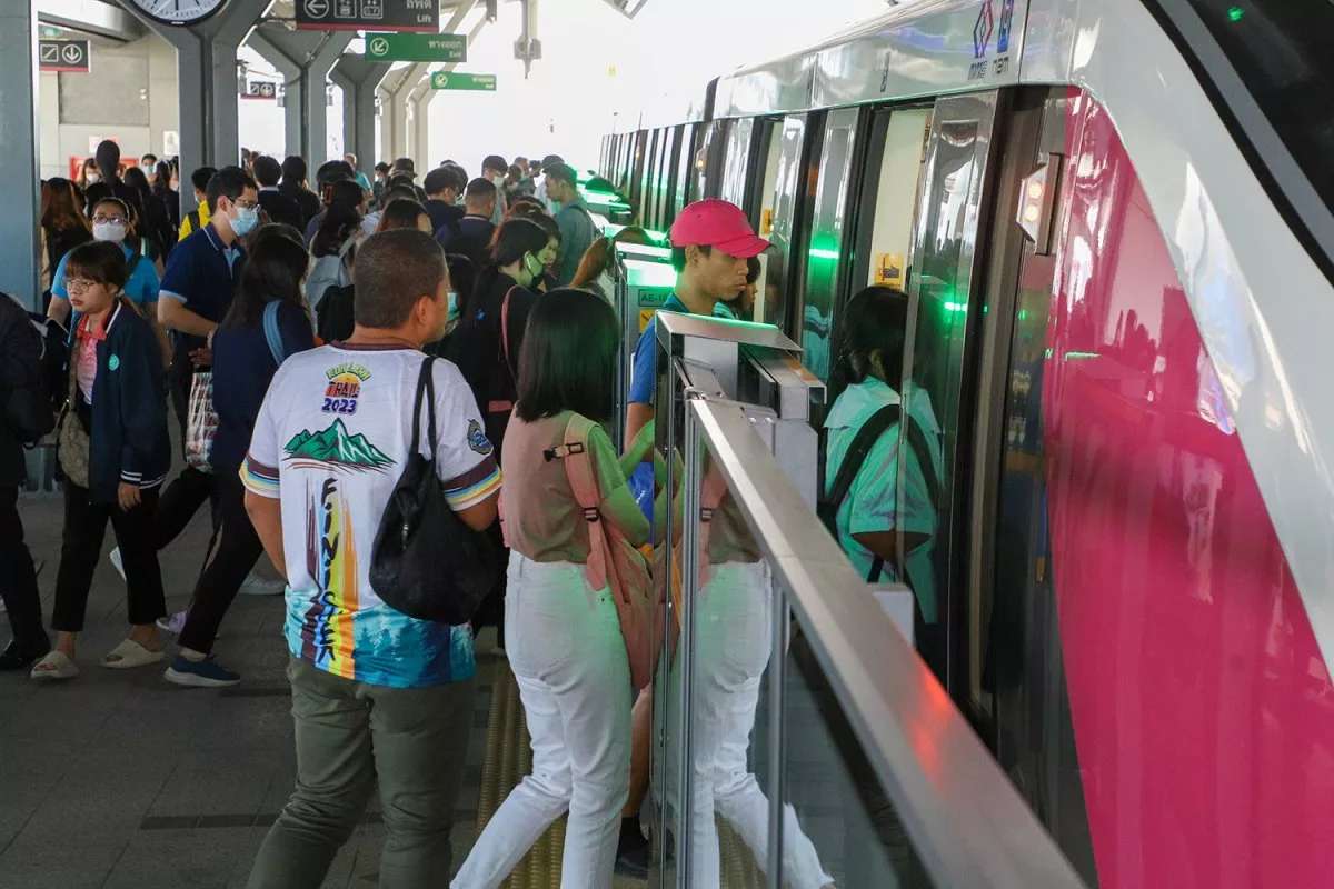 Silvester-Service: Bahn verlängert Betrieb
