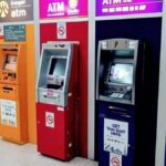Zentralbank flutet Markt mit Bargeld