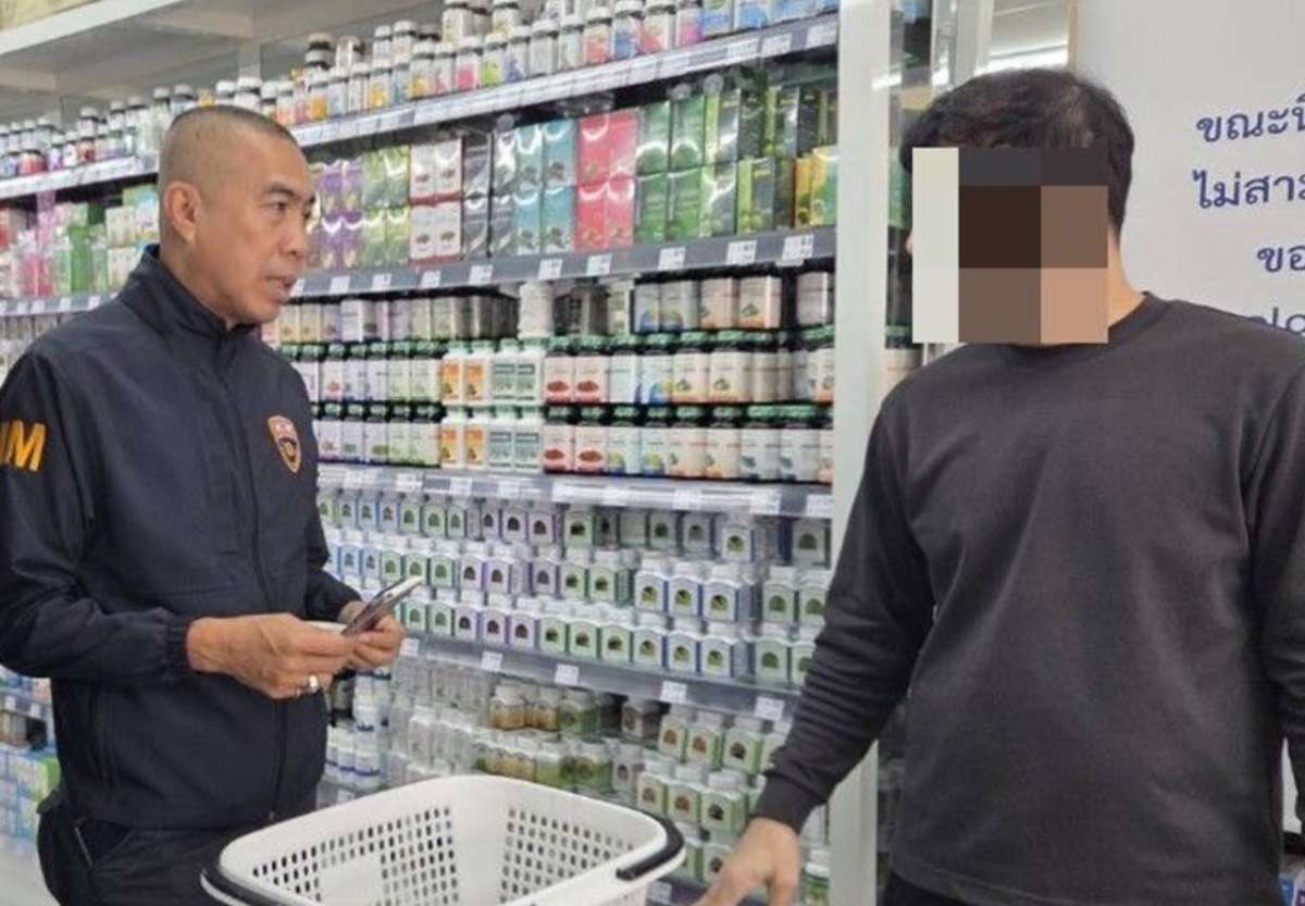 Ausländischer „Apotheker“ in Pattaya verhaftet (Video)