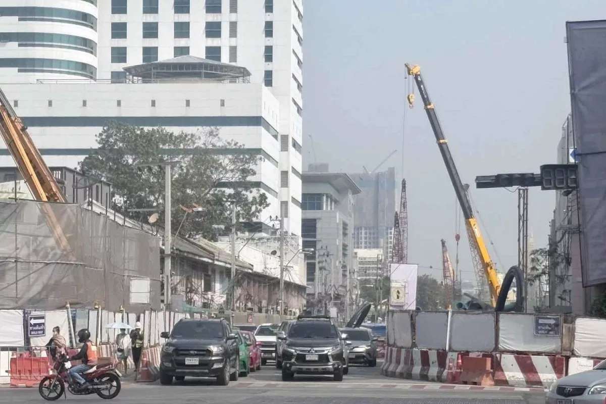 Feinstaub-Alarm: Smog-Welle rollt über Thailand