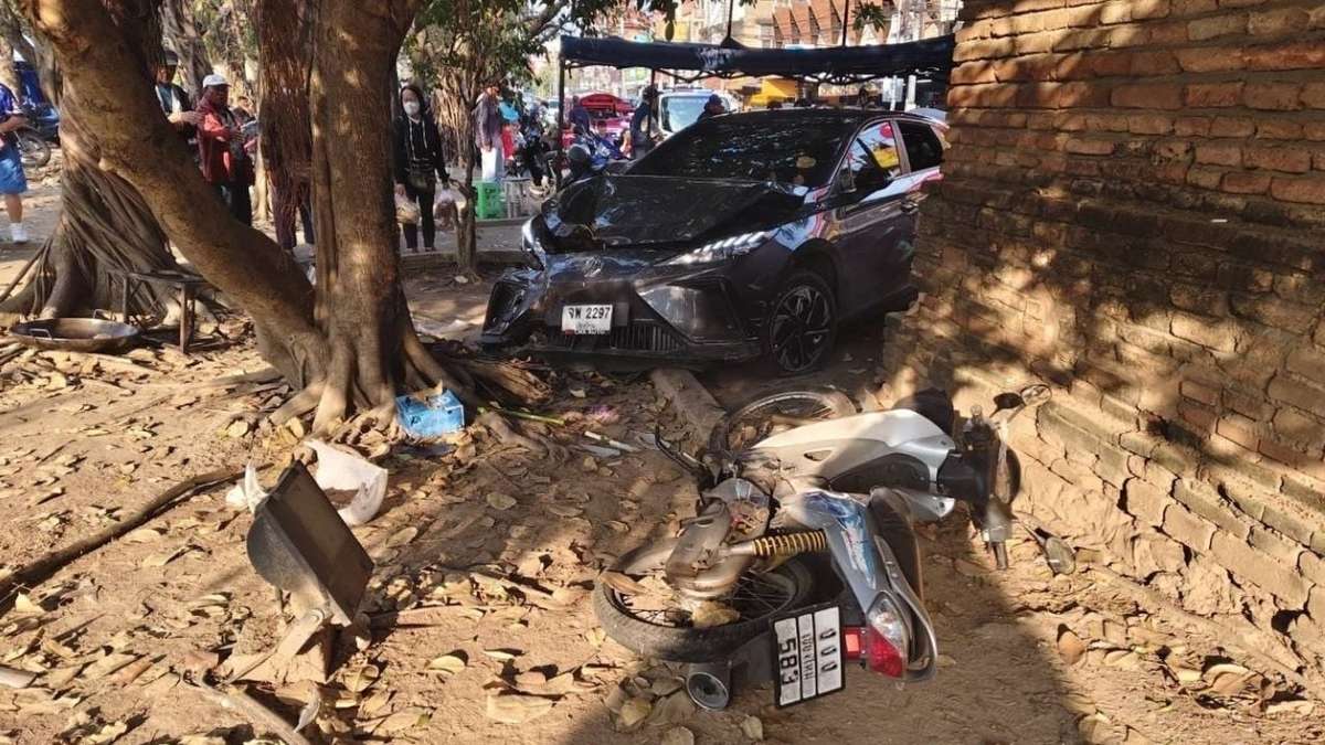 Spanierin bei E-Auto-Crash schwer verletzt