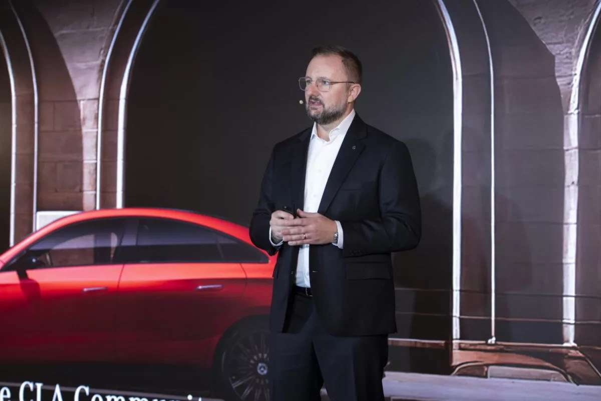 Mercedes setzt in Bangkok auf E-Offensive