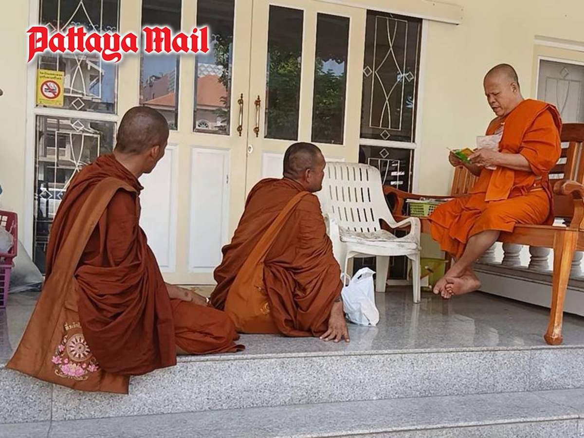 Pattaya geht gegen Betrüger in Mönchsroben vor