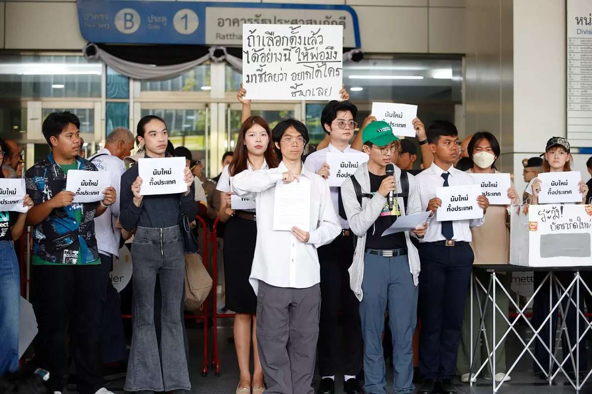 Wahl-Zoff in Bangkok: Komplette Neuauszählung gefordert