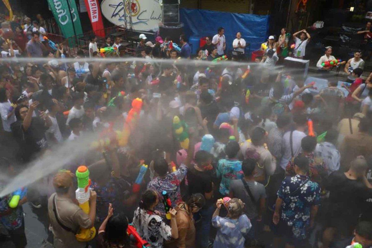 Songkran: Kommt das Alkoholverbot? 
