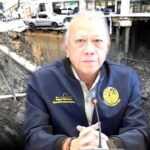 Bangkok-Sinkhole: Geheimer Report belastet U-Bahn-Bau und Regierung Bangkok-Sinkhole: Geheimer Report belastet U-Bahn-Bau und Regierung