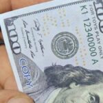 Phuket: Touristen zahlen mit Spielgeld – Festnahme Phuket: Touristen zahlen mit Spielgeld – Festnahme