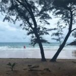 Drama vor Phuket: Suche nach vermisstem Schwimmer am Naithon Beach Drama vor Phuket: Suche nach vermisstem Schwimmer am Naithon Beach