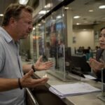 Erst die Finger, dann das Geld – Expats im thailändischen Behördenwahnsinn Erst die Finger, dann das Geld – Expats im thailändischen Behördenwahnsinn