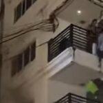 Fast abgestürzt: Ausländer klettern in Patong aus brennendem Hotel (Video) Fast abgestürzt: Ausländer klettern in Patong aus brennendem Hotel (Video)