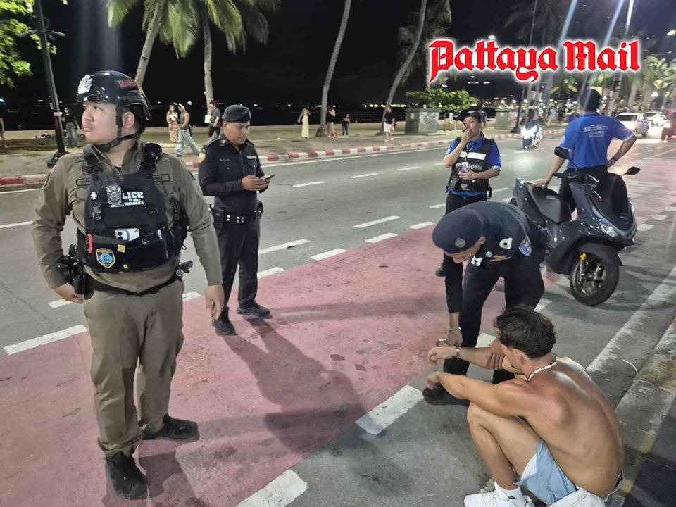 Massenschlägerei am Pattaya Beach: Polizei greift ein