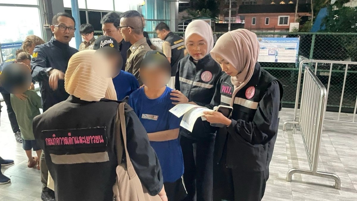 Menschenhandel mit Thai-Kindern: Drei Jungen zurück bei Familien