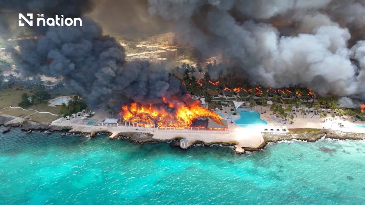 Flammen-Inferno in Strand-Resort: Touristin stirbt bei Großbrand